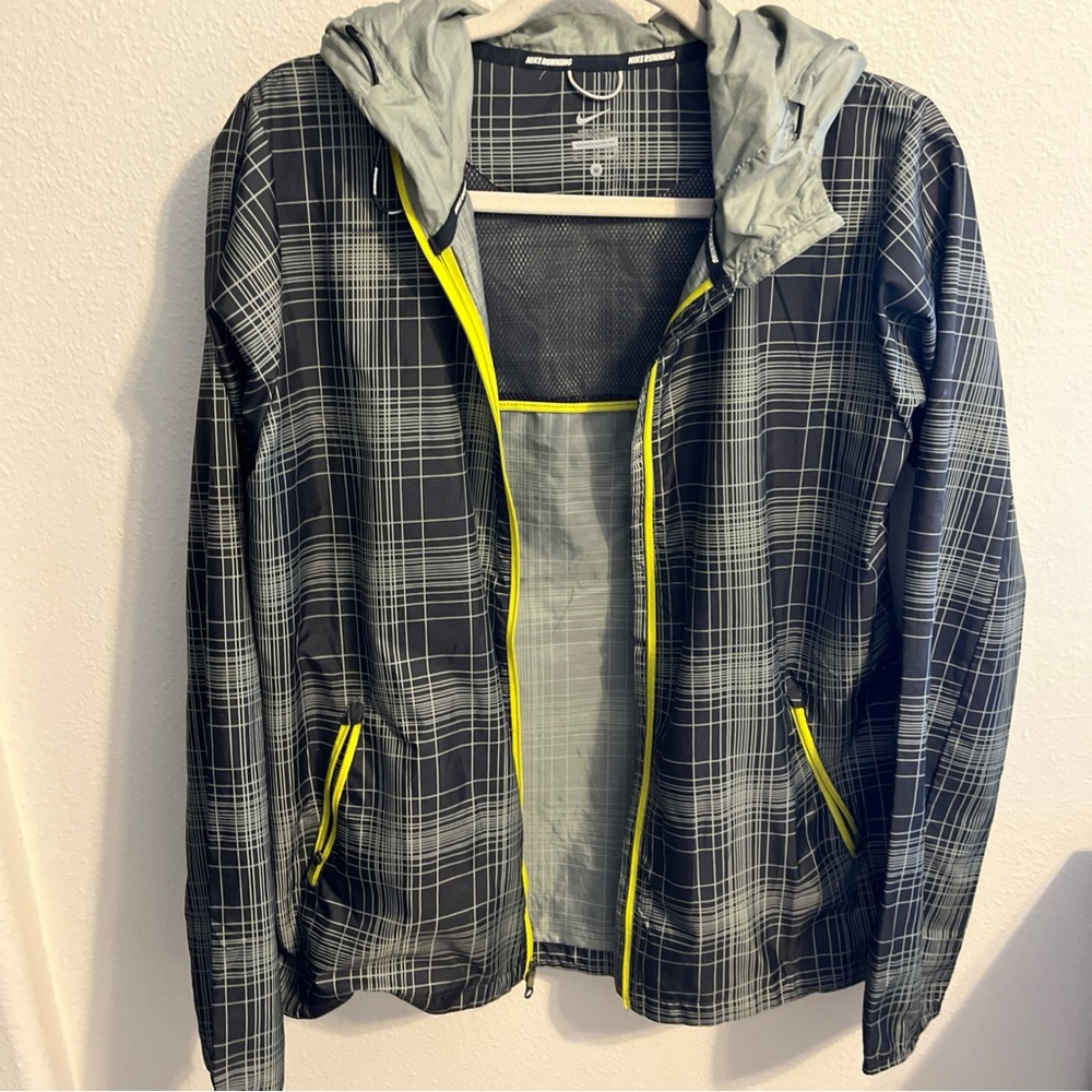 Nike Black grey Plaid phenom vapor running hooded zip Jacket with Yellow Accents